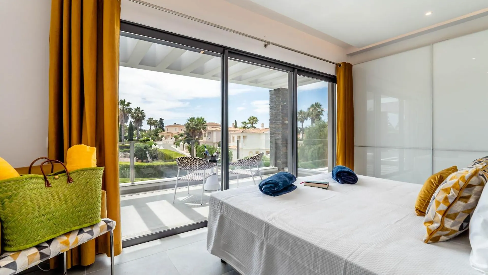 Villa Vogue By Indigo Estômbar 0*,