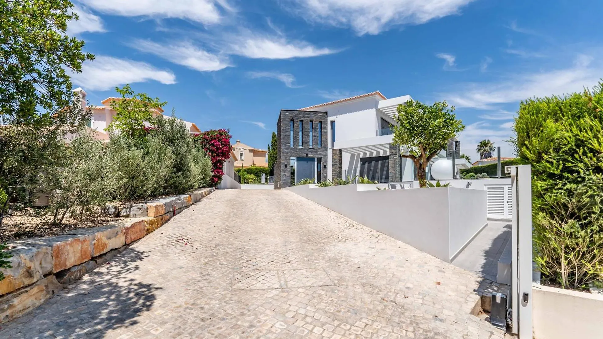 Villa Vogue By Indigo Estômbar