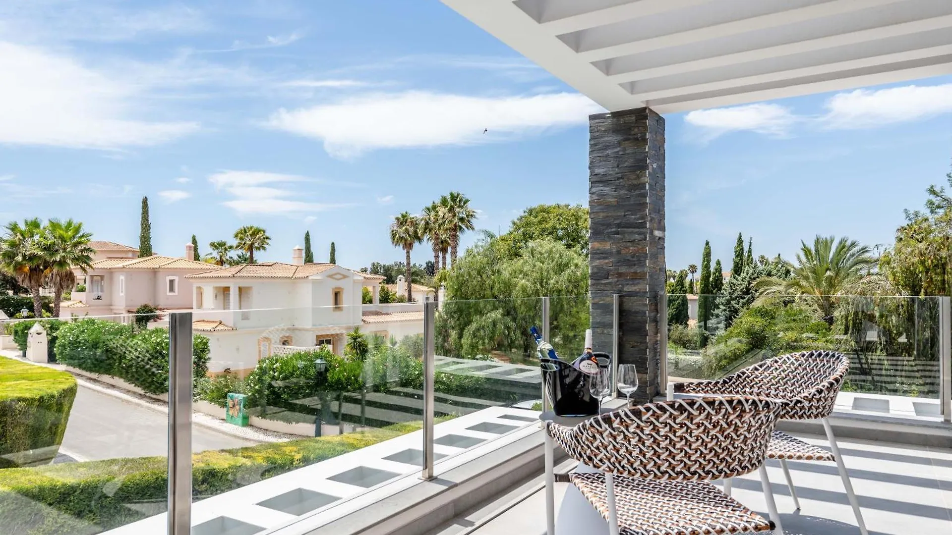 Villa Vogue By Indigo Estômbar